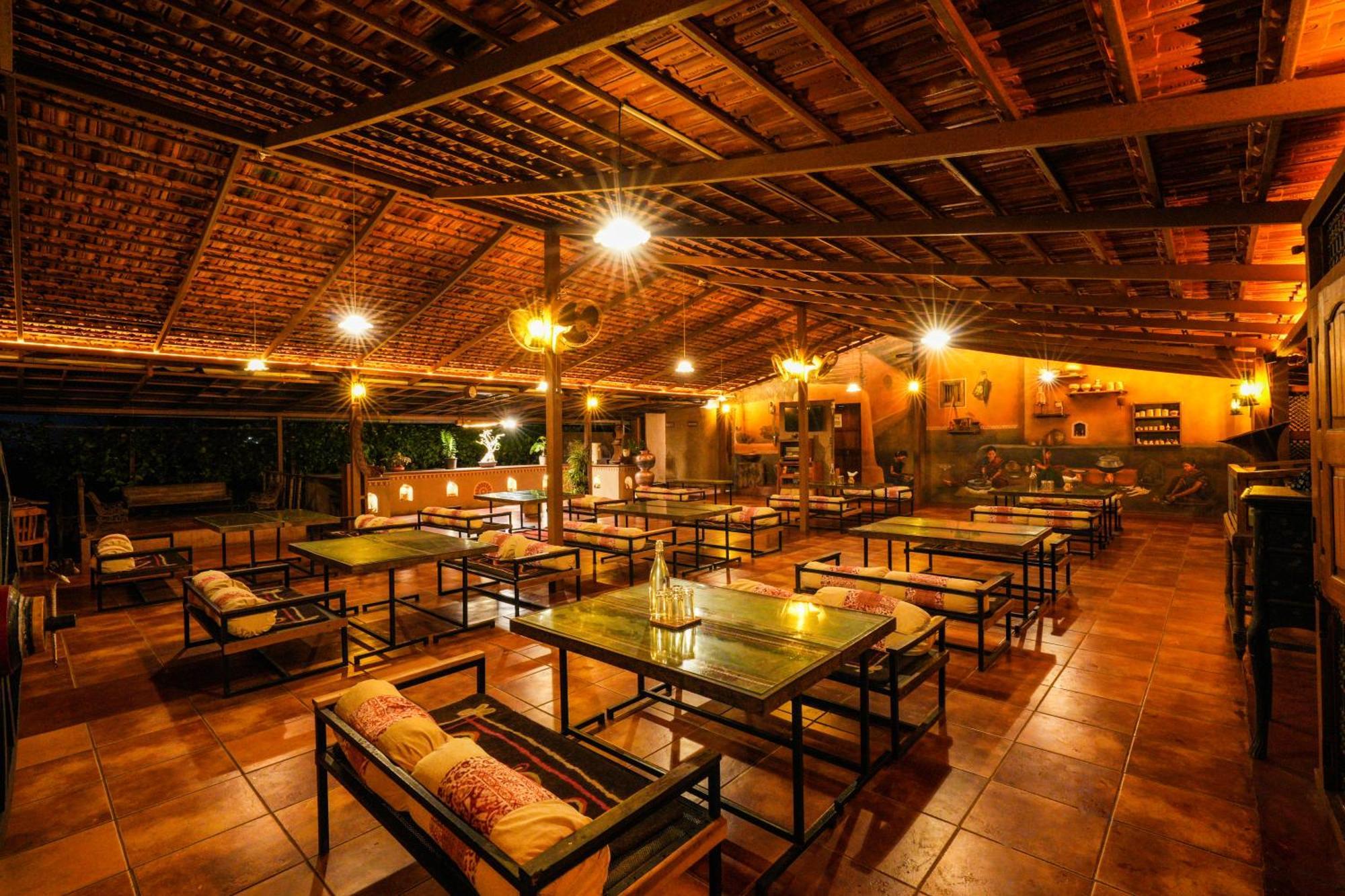 Nisarg Resort Kolhapur Εξωτερικό φωτογραφία
