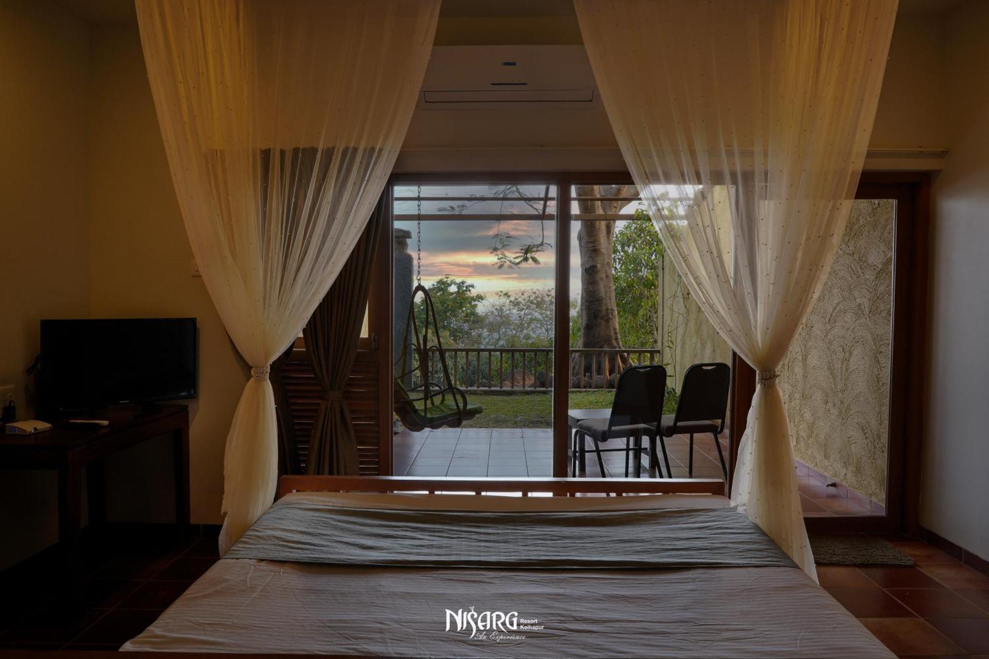 Nisarg Resort Kolhapur Εξωτερικό φωτογραφία