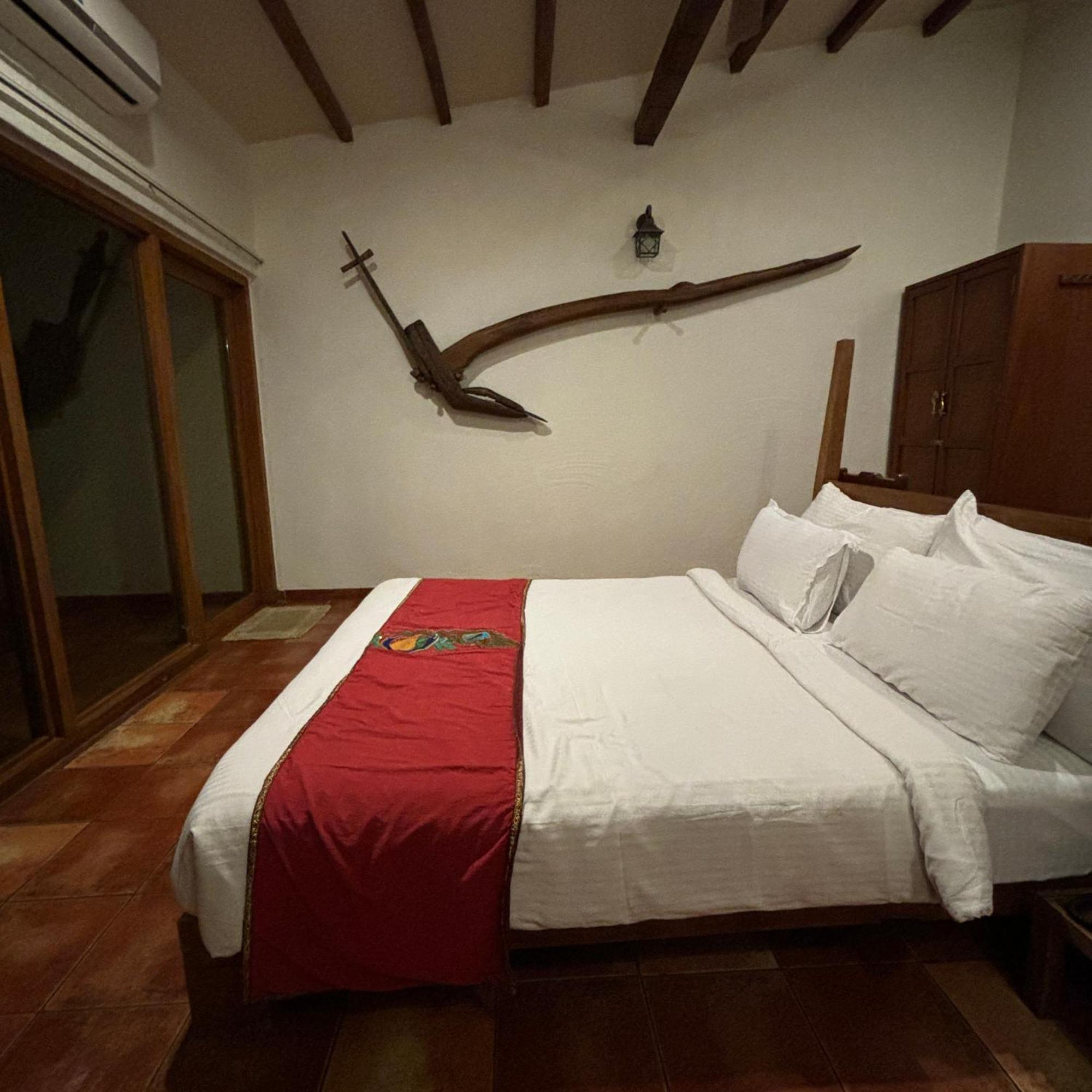 Nisarg Resort Kolhapur Εξωτερικό φωτογραφία